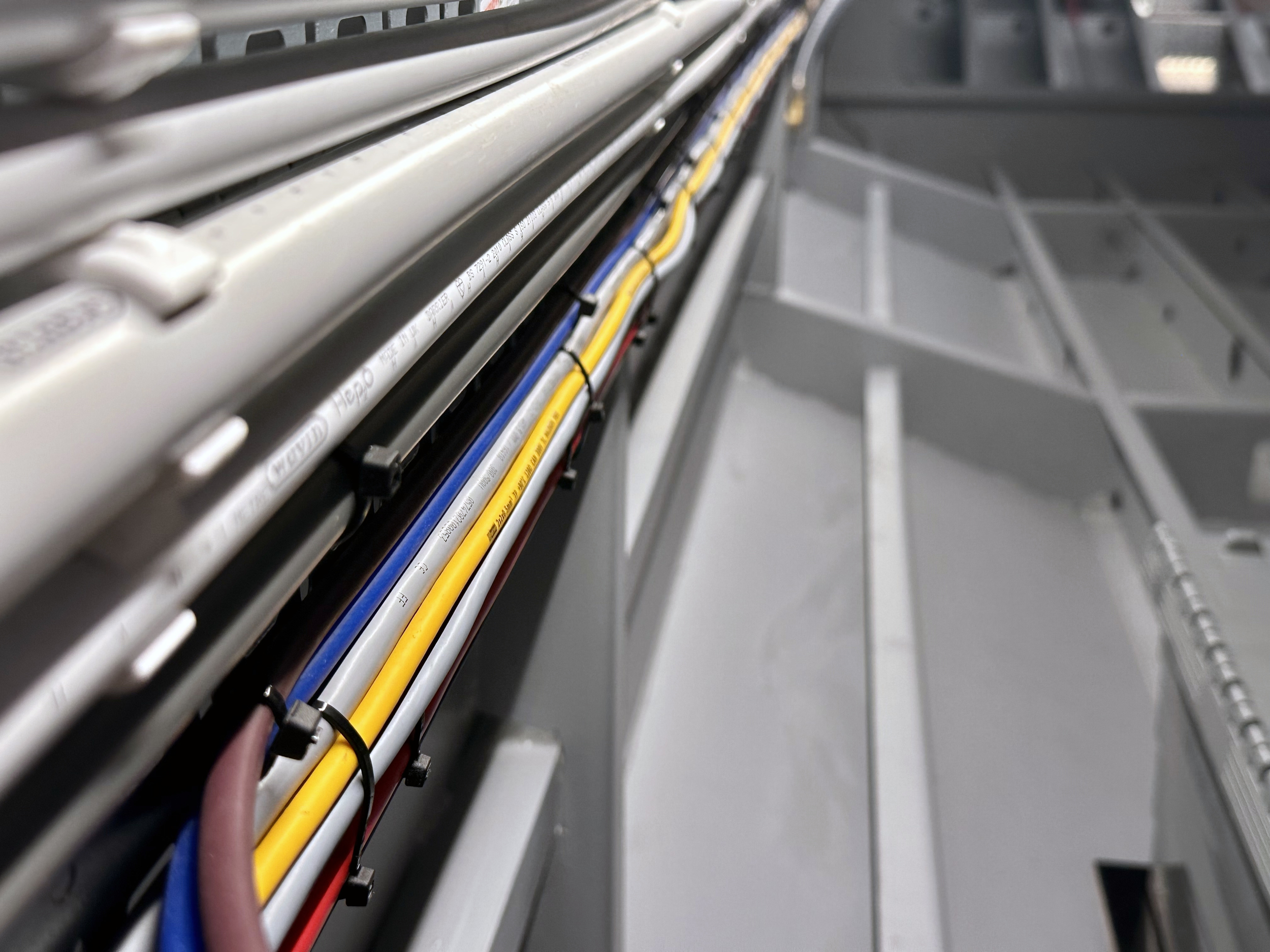 foto: 30 HOMESHIP VaarChalet In Amsterdam 1250D Luxe Houseboat