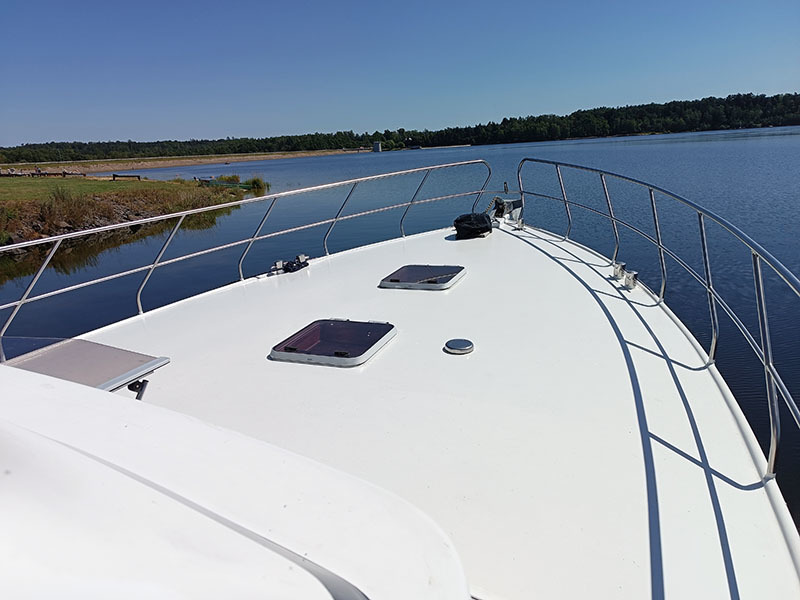 foto: 9 Valk Challanger 42 Flybridge