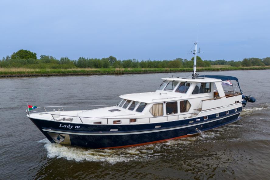 Blauwe Hand Trawler 1400