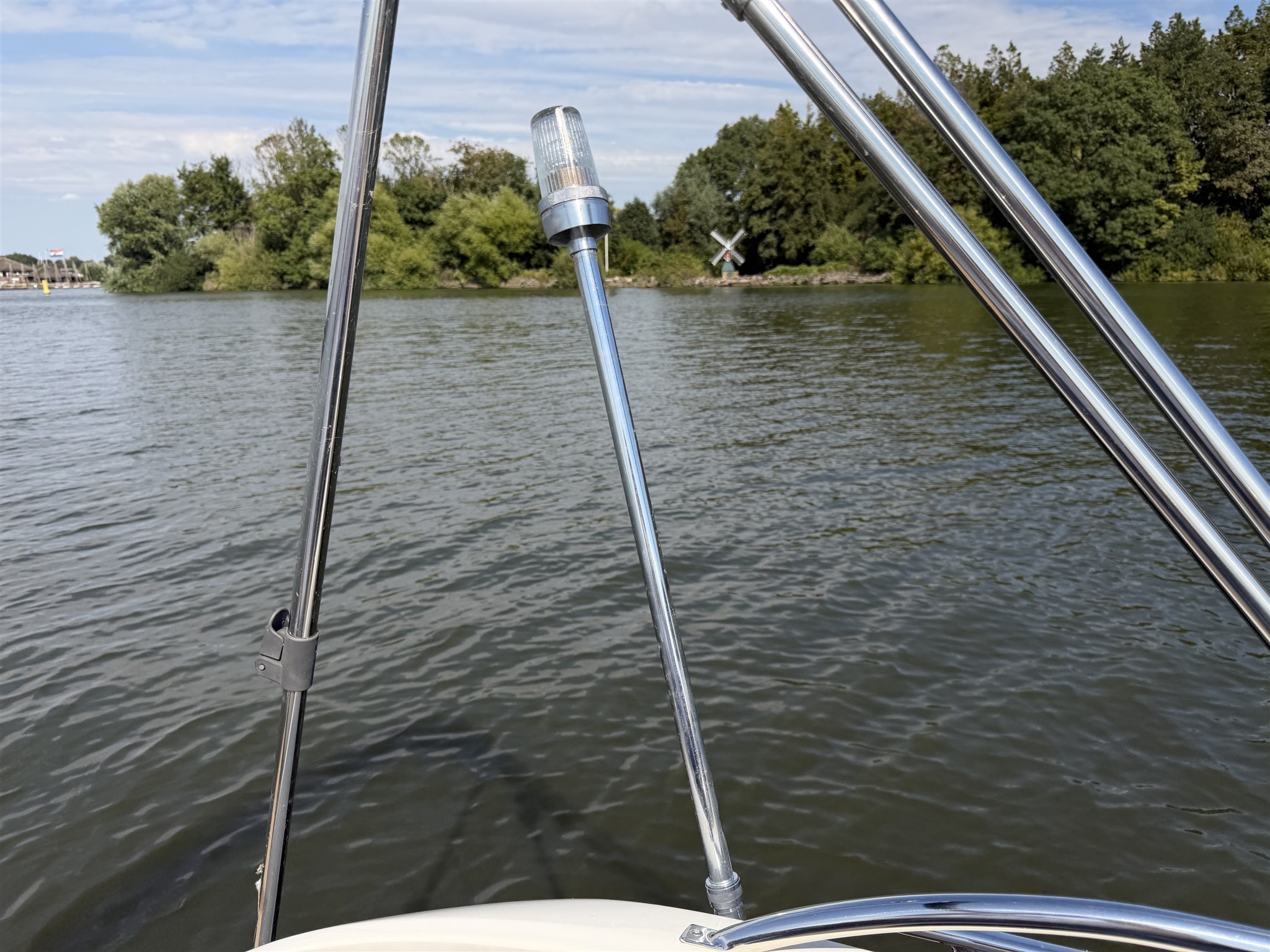 foto: 22 Interboat Intender 750 Cabin