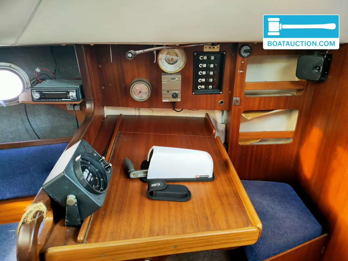 foto: 8 Jeanneau Fantasia 27