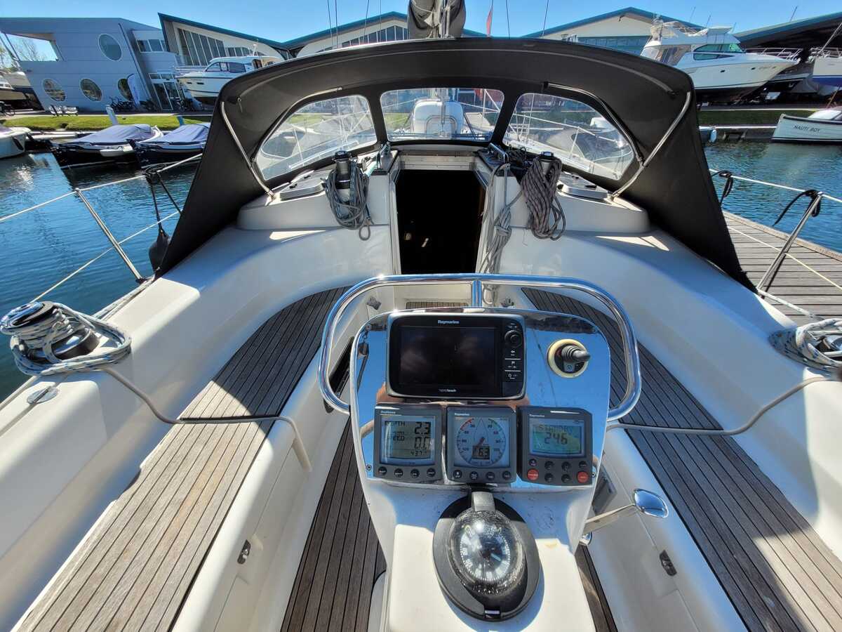 foto: 14 Bavaria 40-3