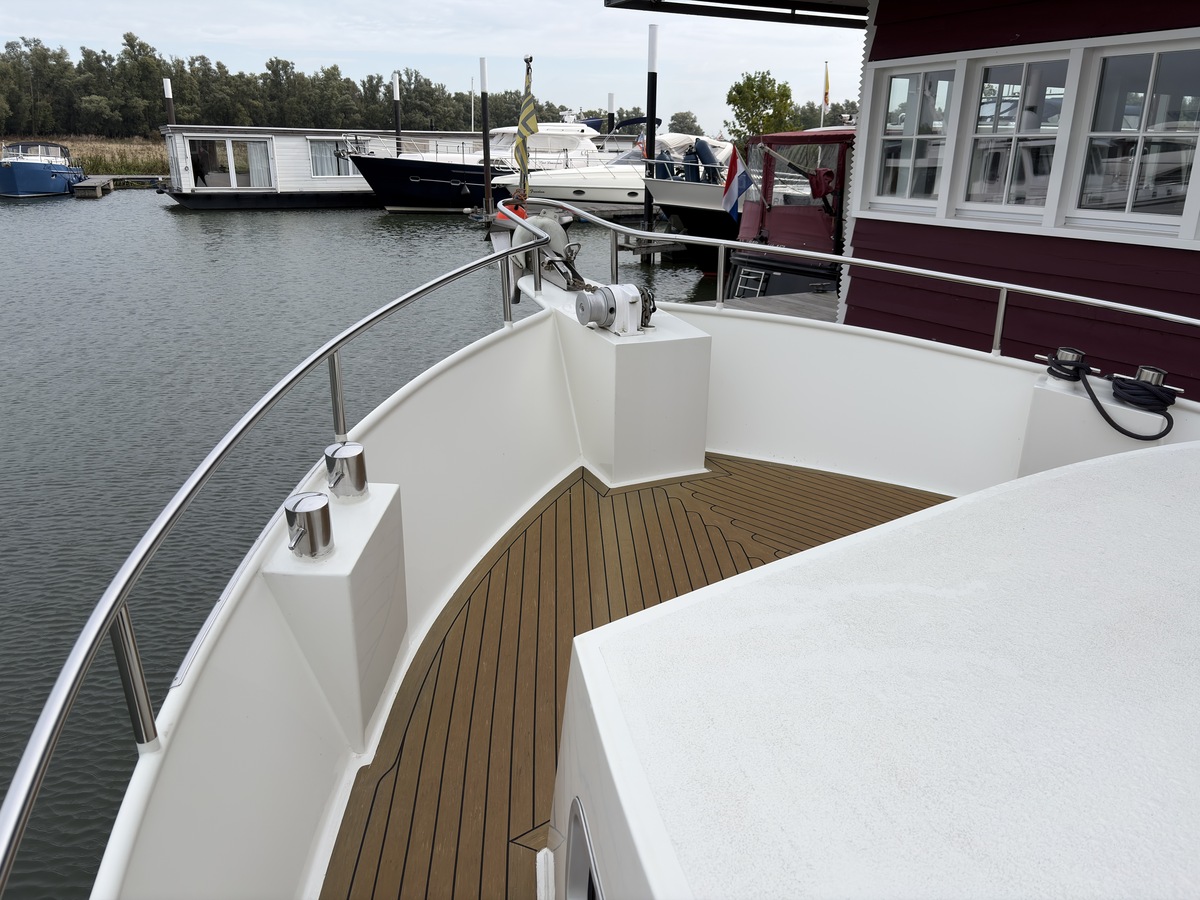 foto: 10 Alm Trawler 1200 AD
