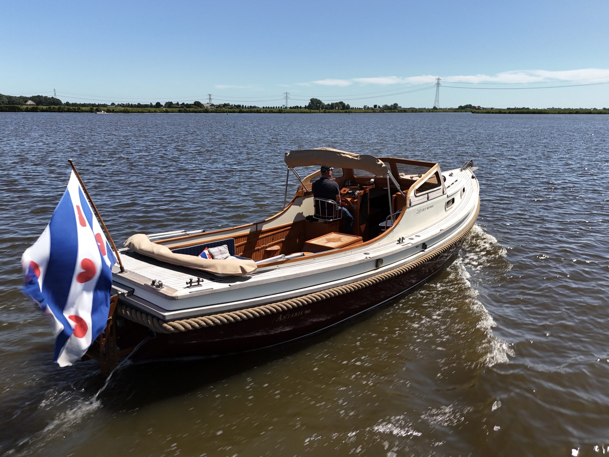 foto: 20 Antaris Antaris Windscheer 9.60 OK