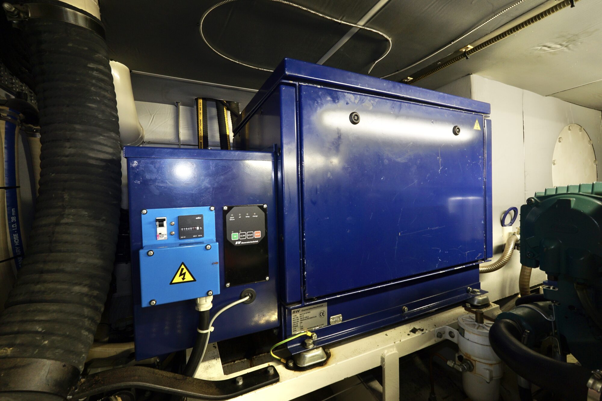 foto: 32 Van den Hoven Van den Hoven Exclusive 18.00 VS