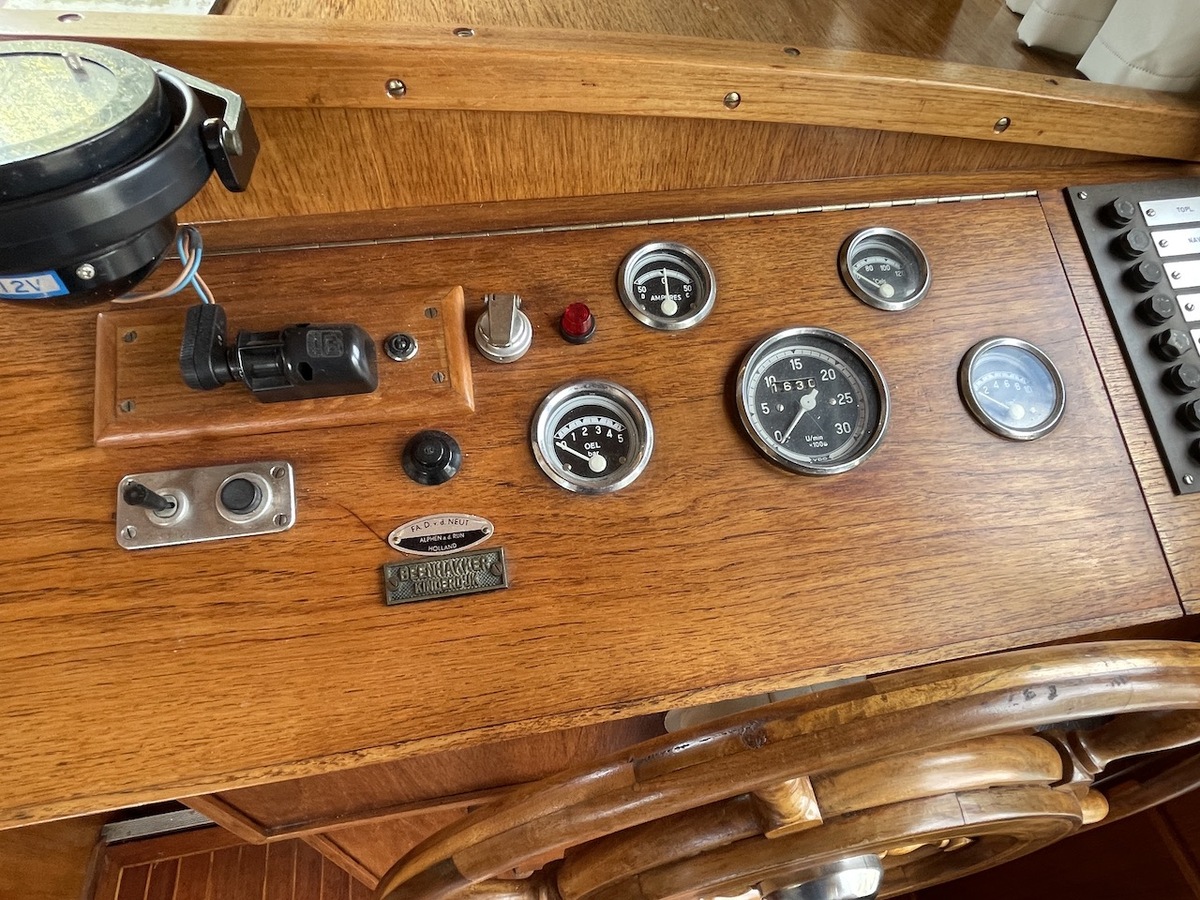 foto: 9 Beenhakker kotter 900