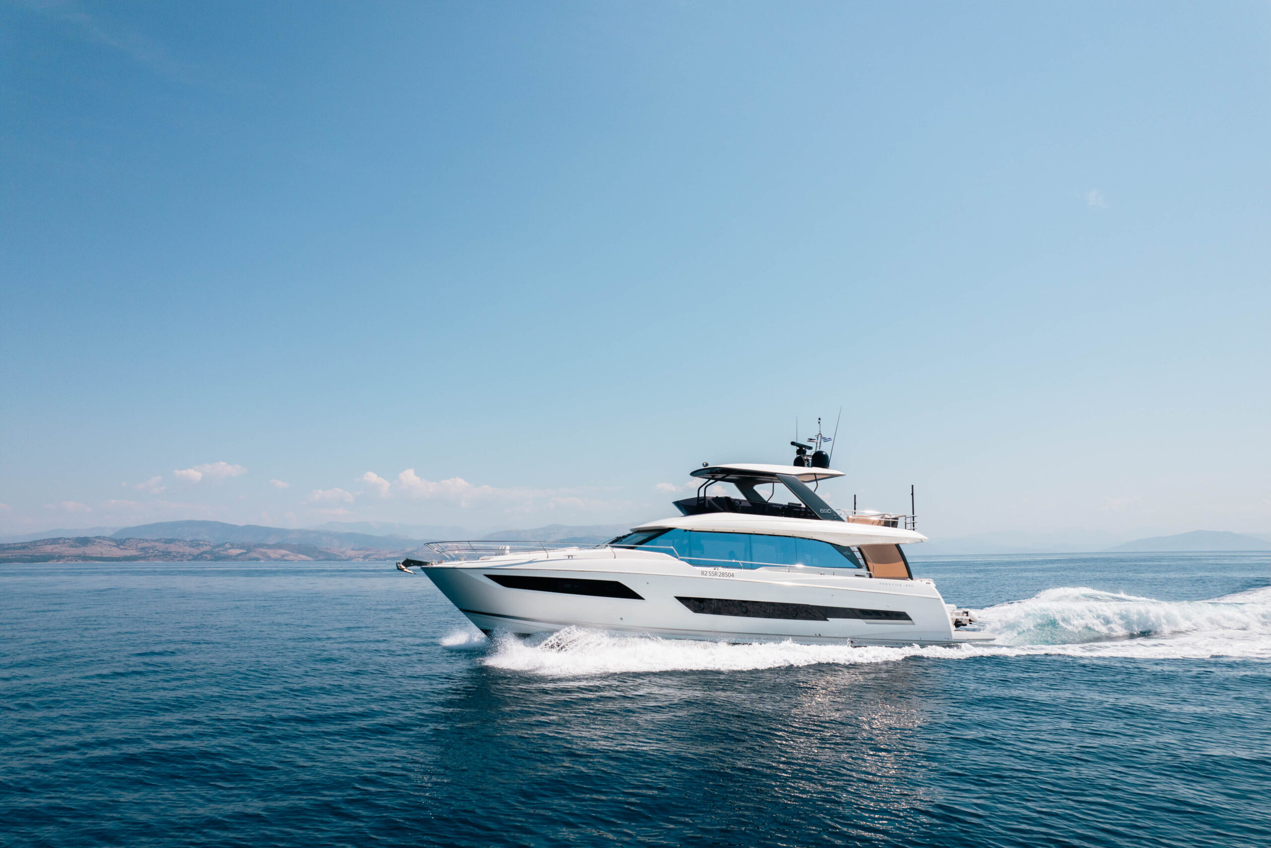 foto: 53 Prestige 690 flybridge