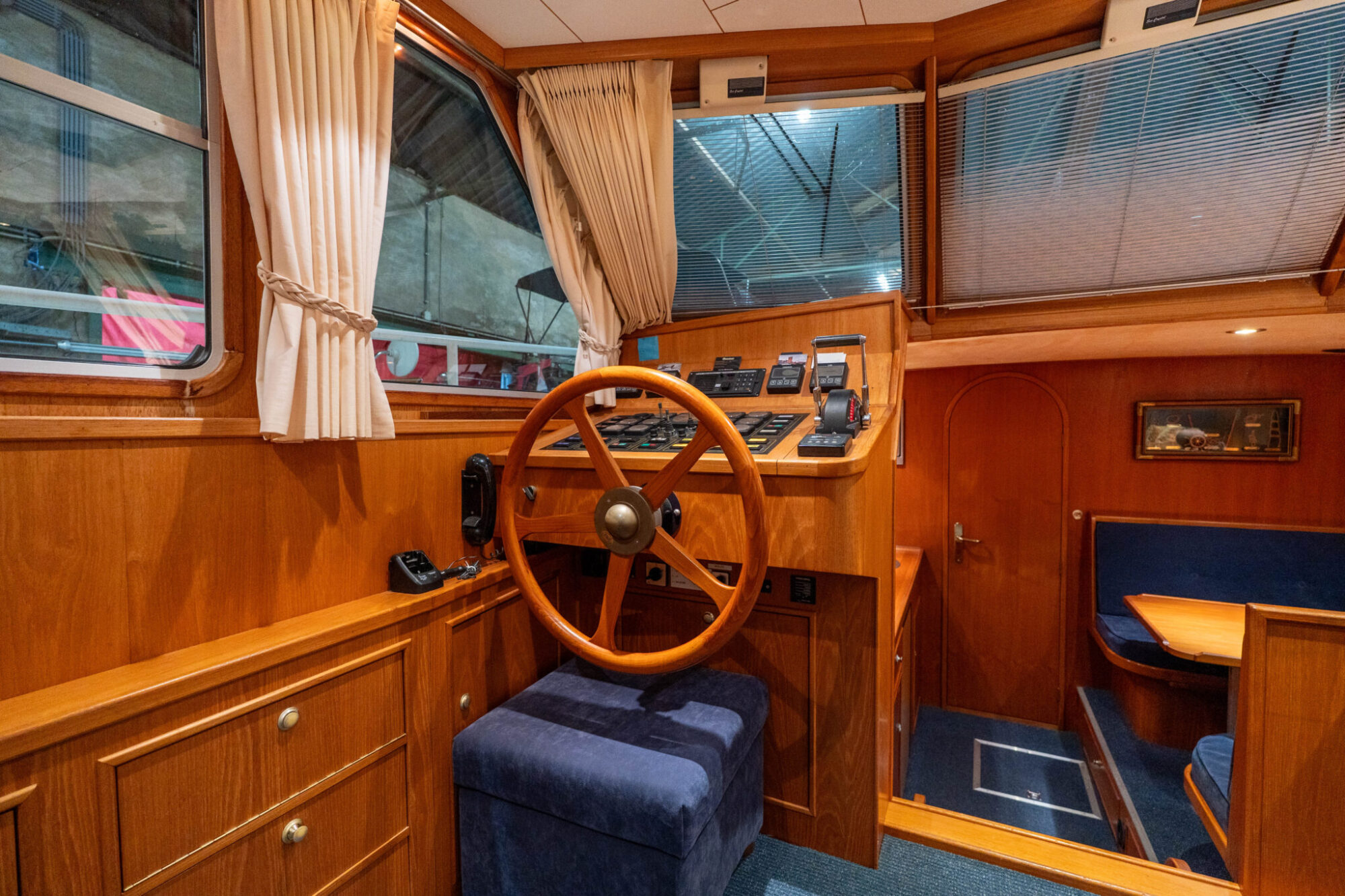 foto: 18 Volker Volker Trawler 13.50 AK Cabrio