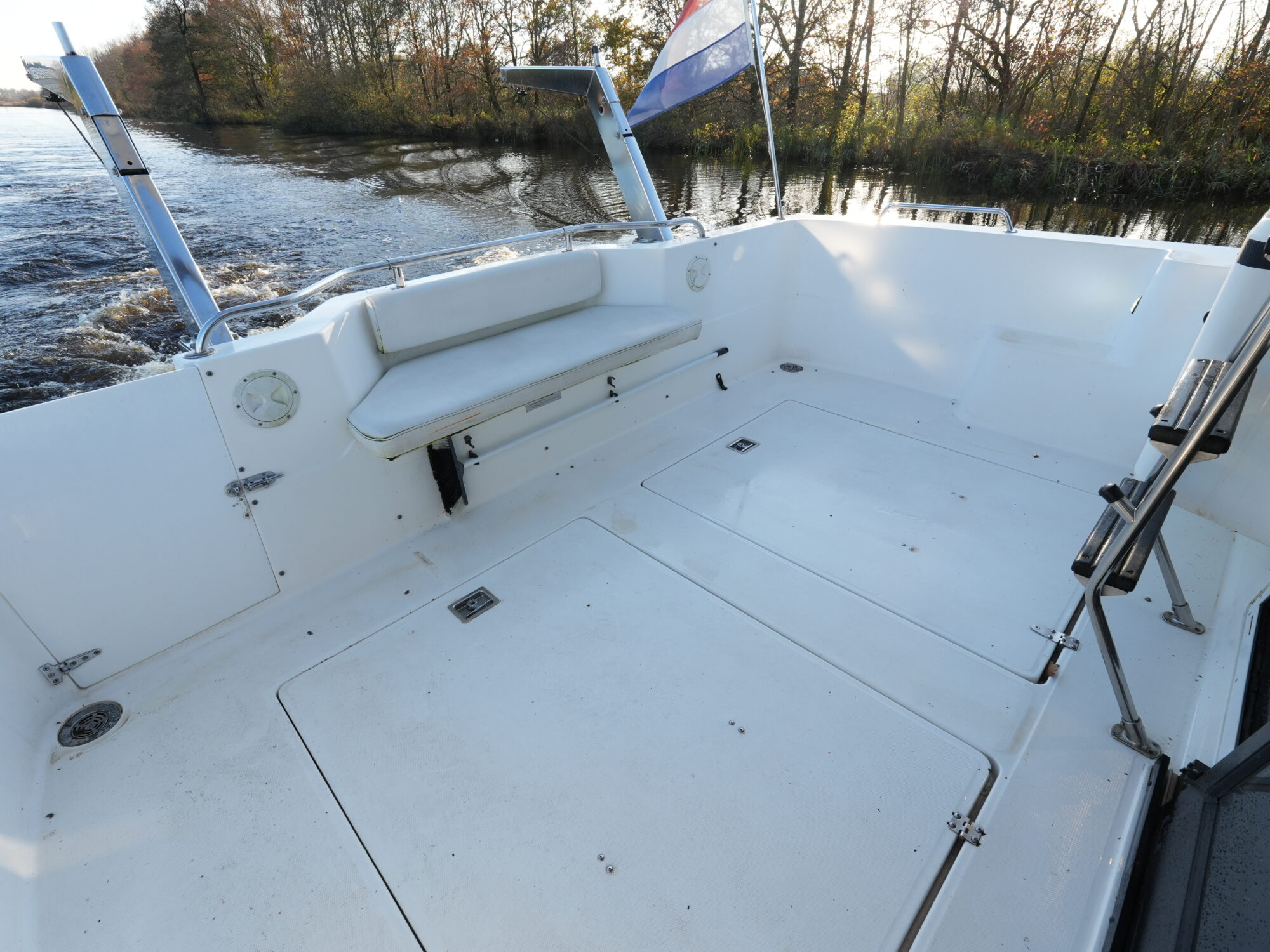 foto: 17 Bayliner Bayliner 3688 Flybridge