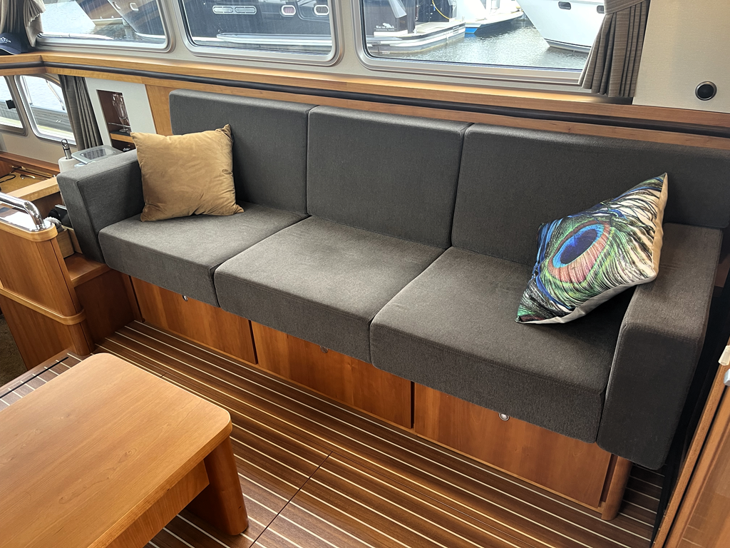 foto: 33 Linssen Grand Sturdy 470 Sedan Wheelhouse