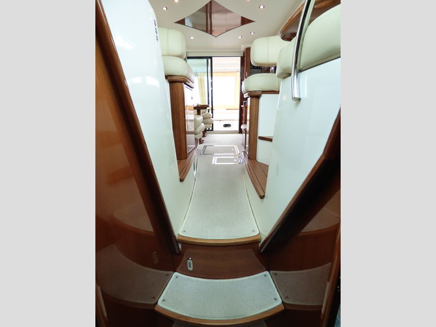 foto: 15 Prestige  46