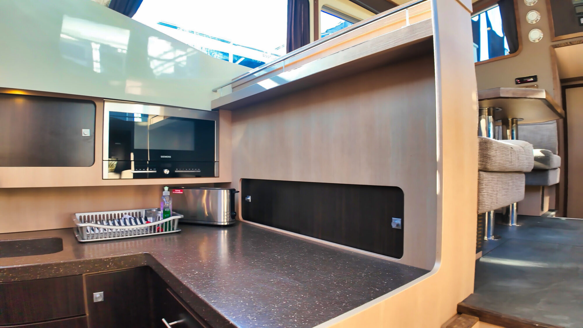 foto: 16 Aventura Aventura 43 AK Cabrio