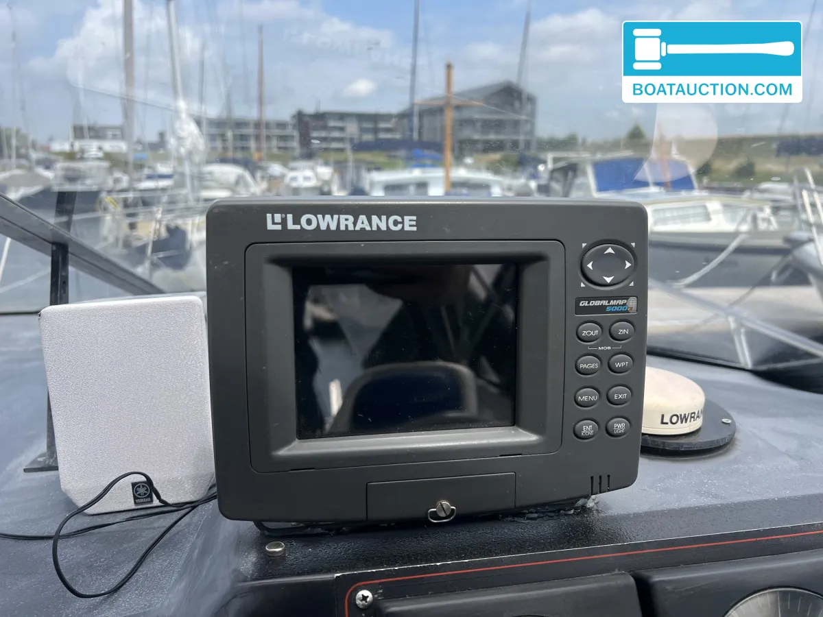 foto: 11 Bayliner 2855