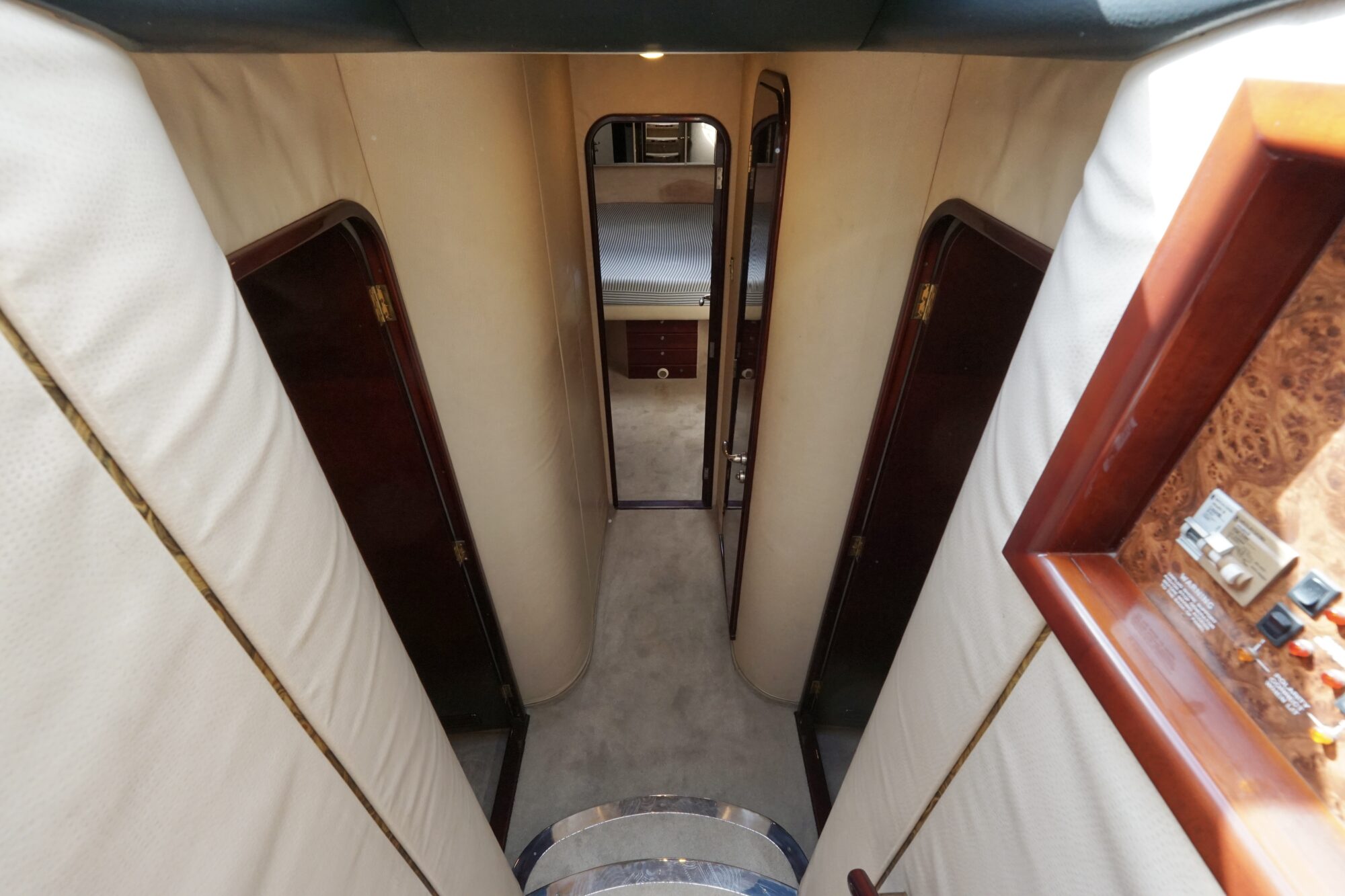 foto: 28 Princess Princess 60 Flybridge