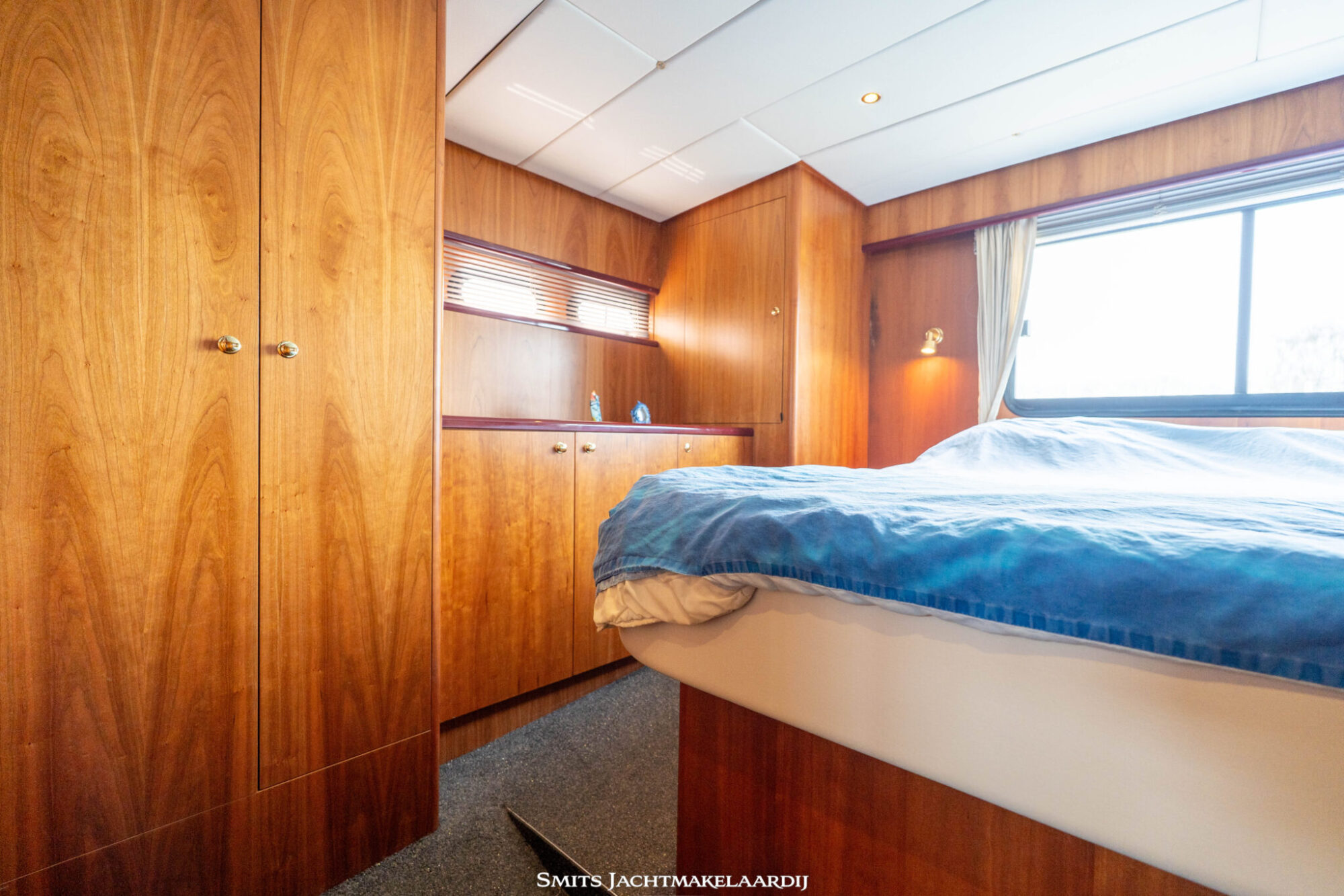 foto: 33 Pacific Pacific Allure 148 VS