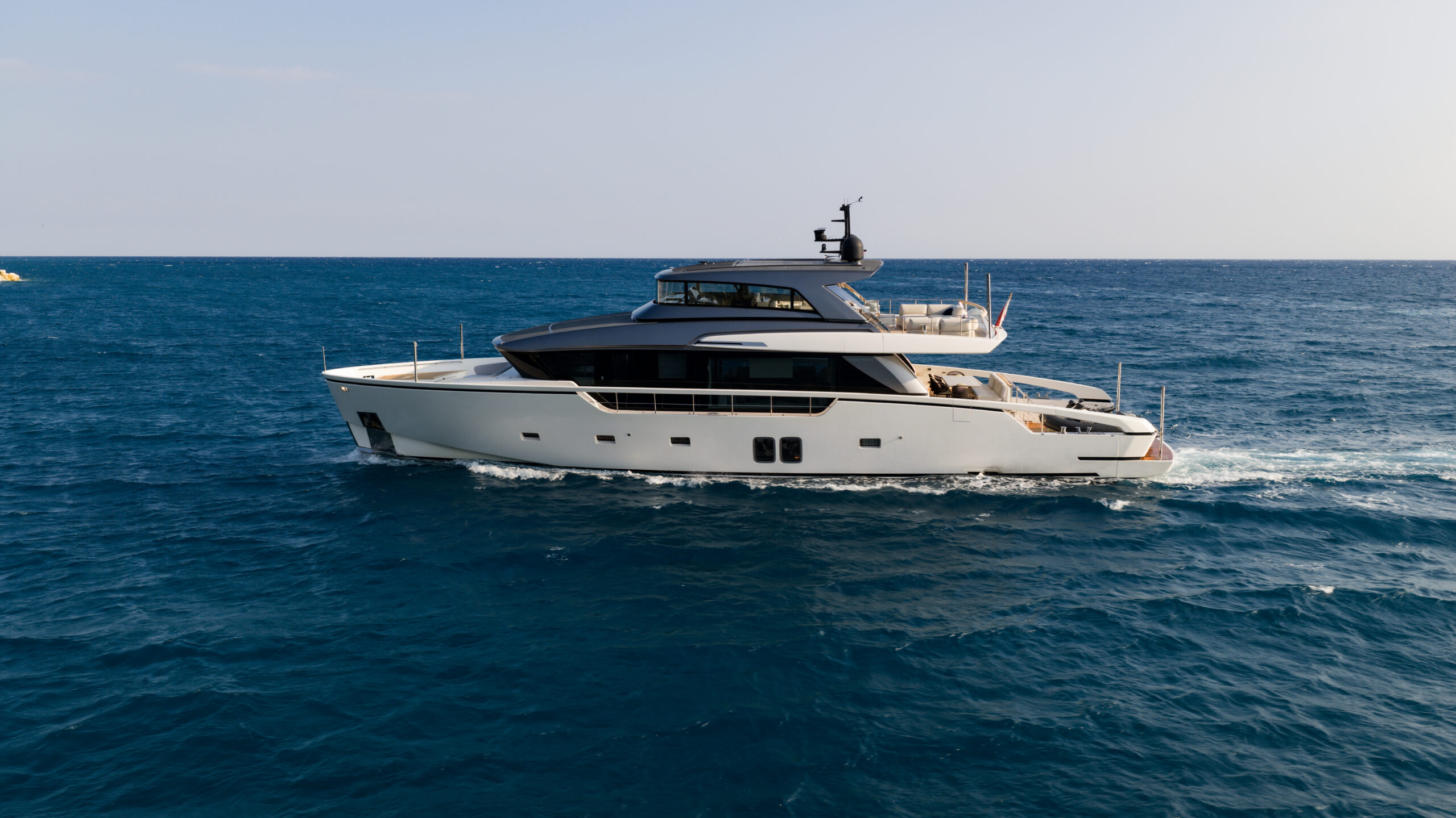 foto: 56 Sanlorenzo SX88