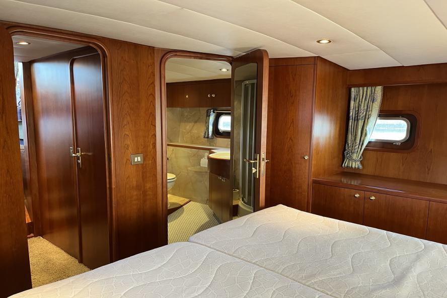 foto: 21 Valk Royal 1500