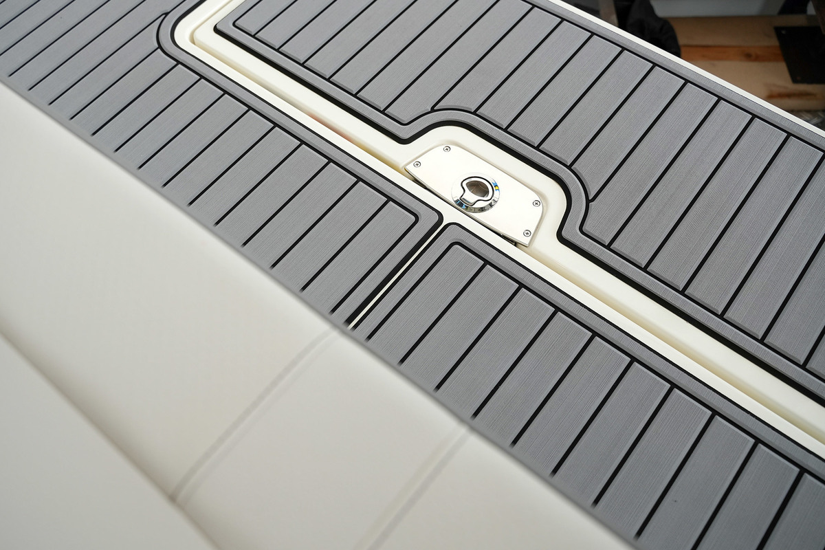 foto: 35 Sea Ray SDX 250