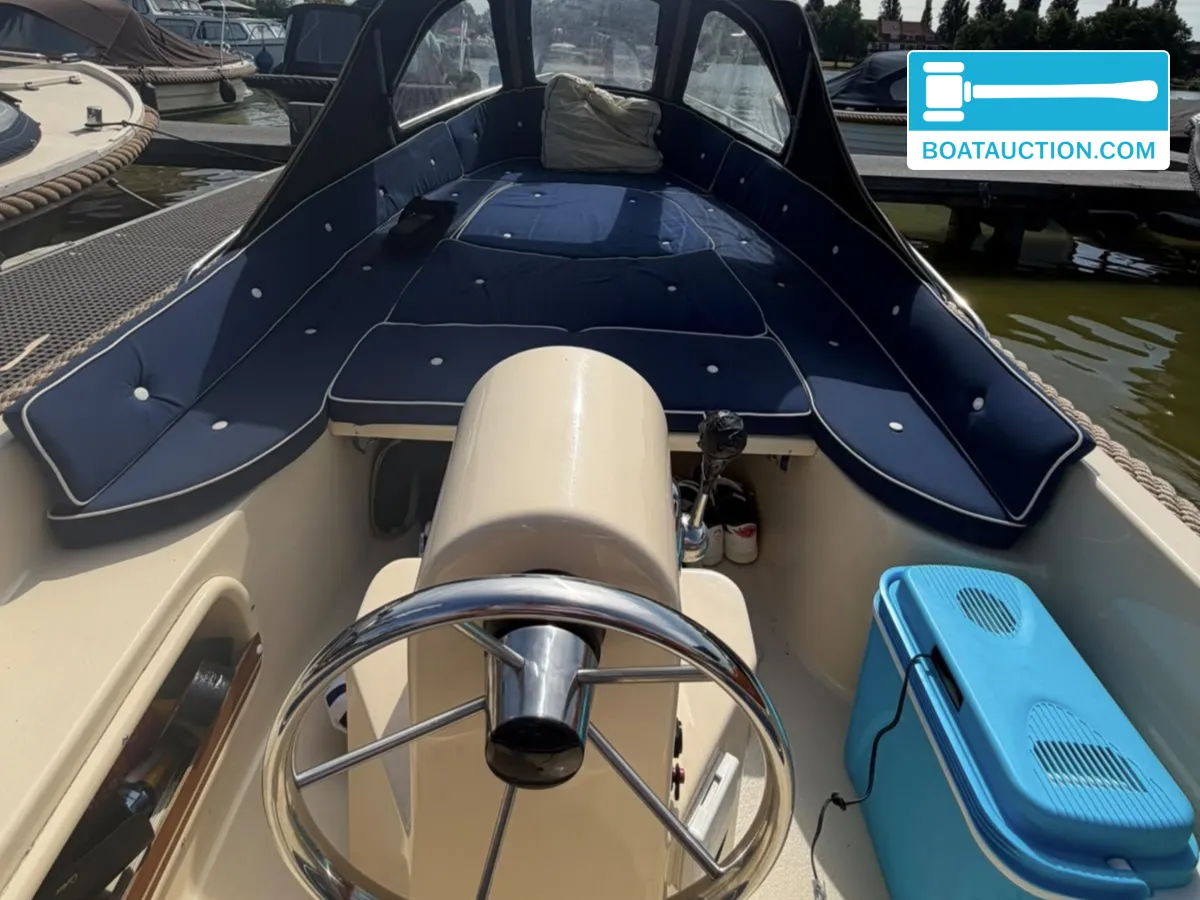 foto: 4 Corsiva 470 Classic de Luxe