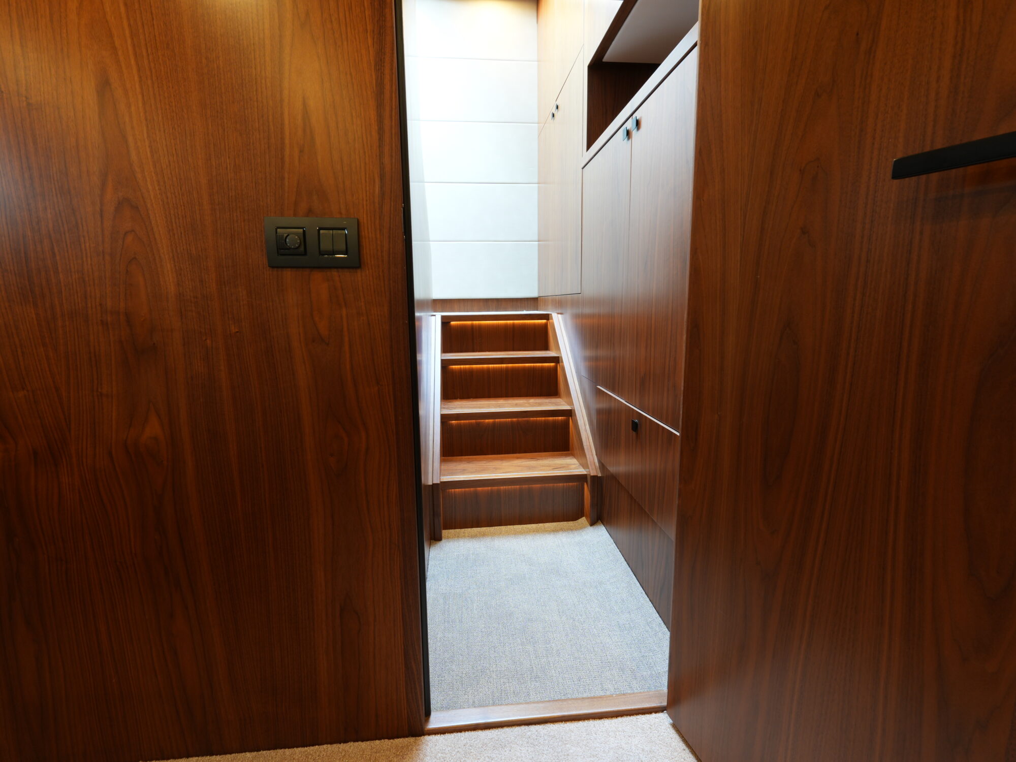 foto: 45 Van den Hoven Van den Hoven Executive 15.00 MK II