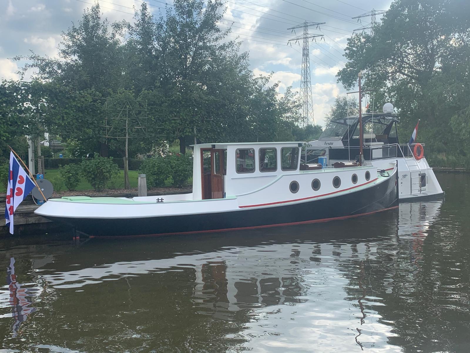 foto: 7 Amsterdamse Sleepboot 13.00