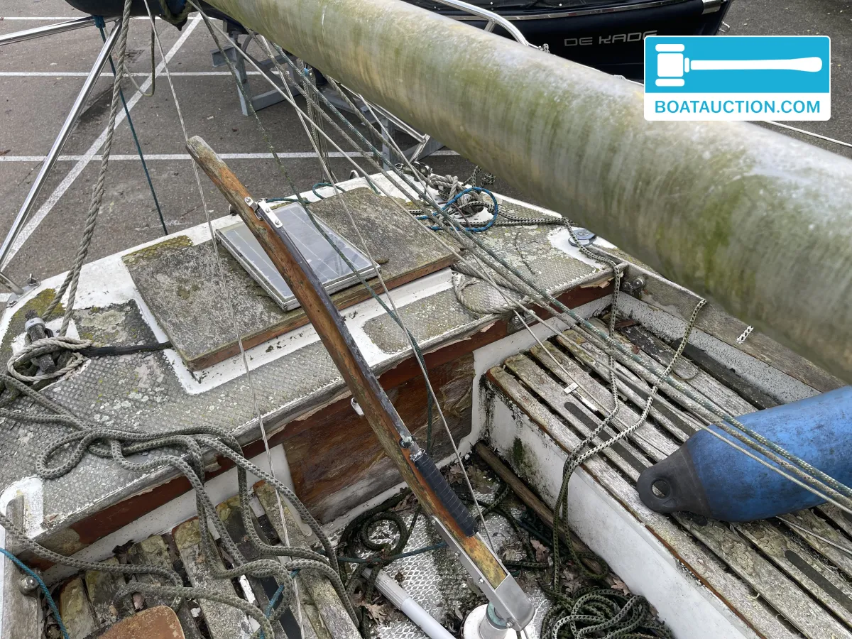 foto: 10 Waarschip 725