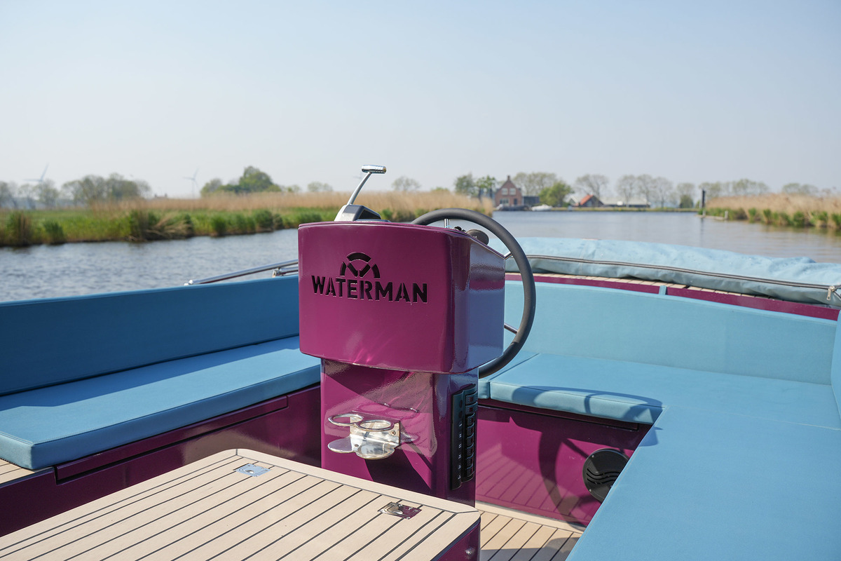 foto: 17 Waterman 8.0 Cabin