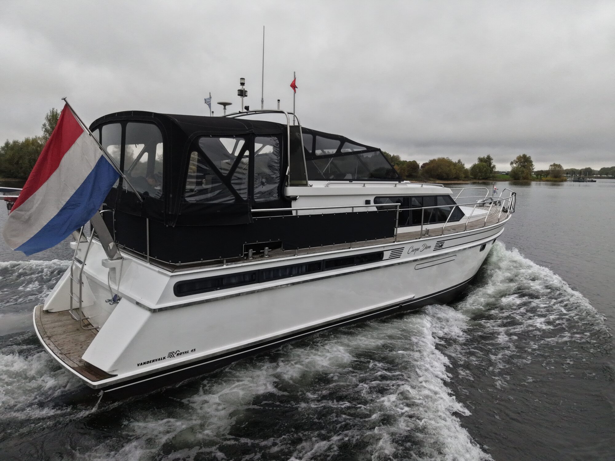 foto: 30 Valkkruiser Valkkruiser Falcon 45 Royal Cabrio