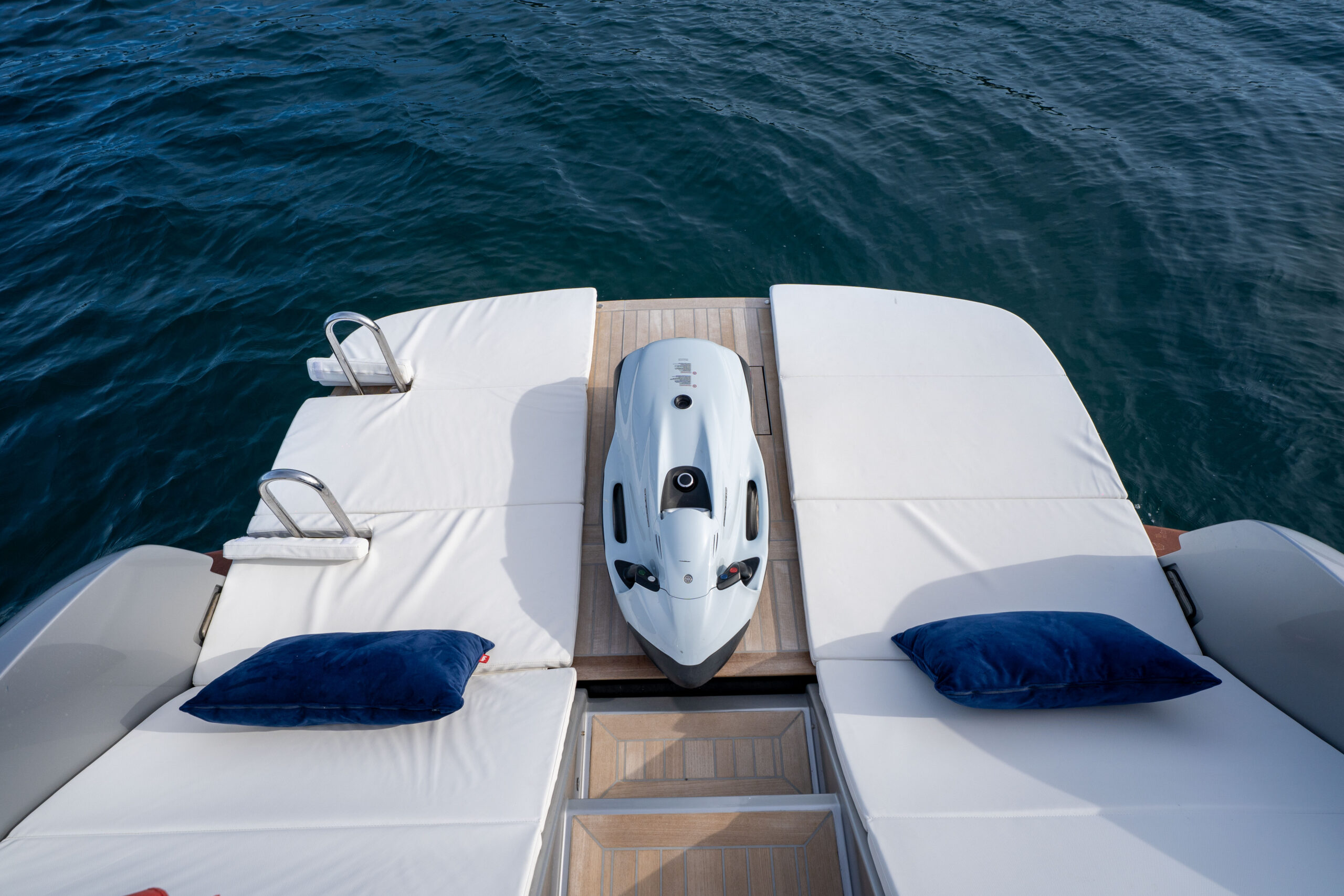 foto: 17 Riva 48 Dolceriva #03 ELEMENTS