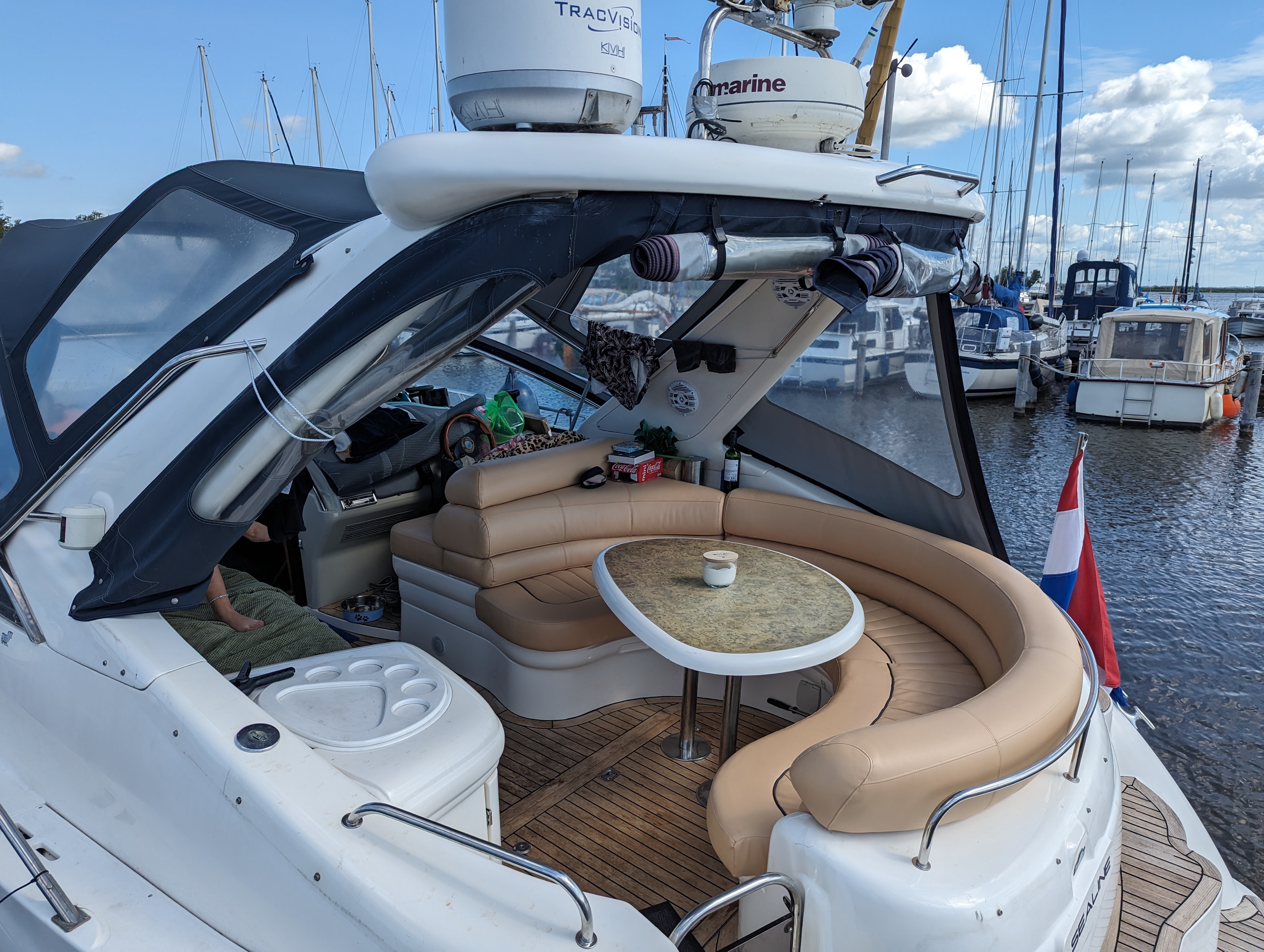 foto: 9 Sealine S 37