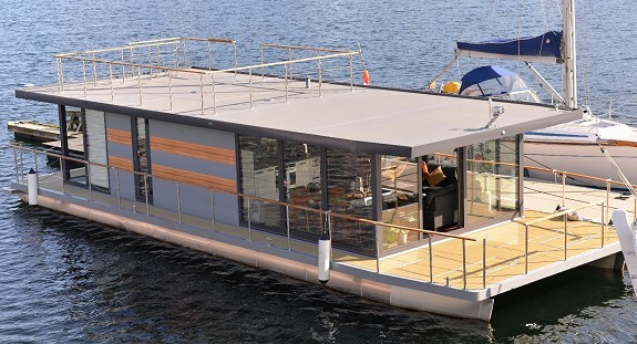 Waterbus Optima Houseboat