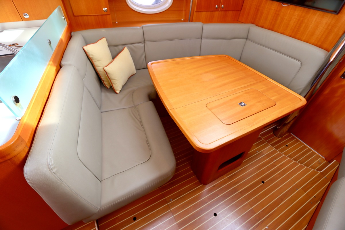 foto: 17 Elan 384 impression