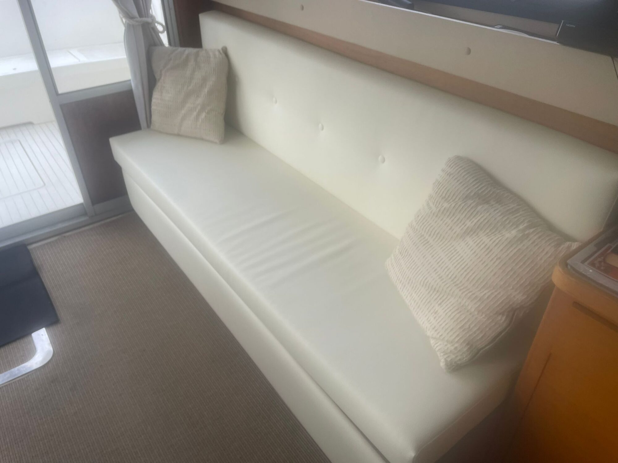 foto: 36 Princess Princess 415 FB