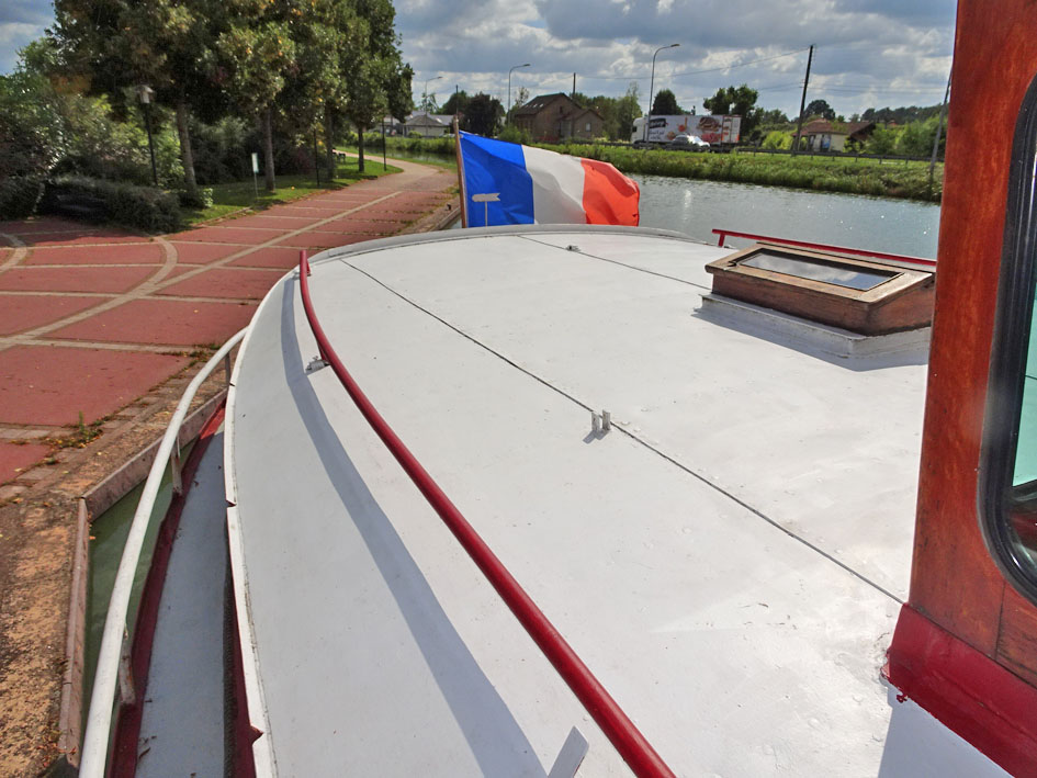 foto: 30 Spits Varend Woonschip 30.53 met UBC