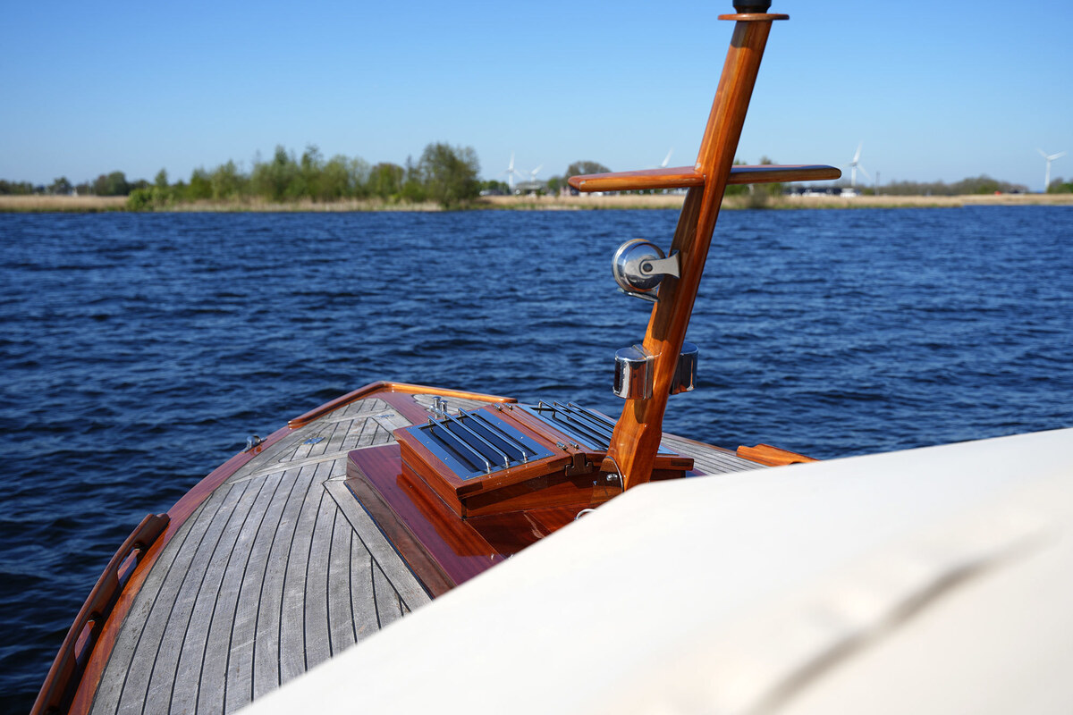 foto: 18 Rapsody 29 OC-F Oyster White Limited Edition