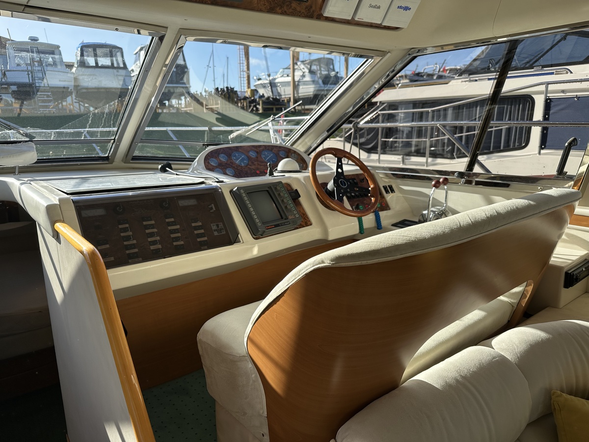 foto: 16 Princess 380