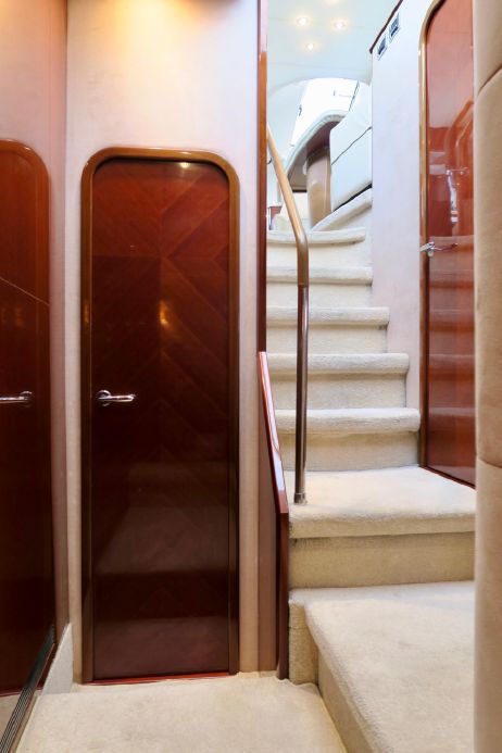 foto: 18 Princess 67