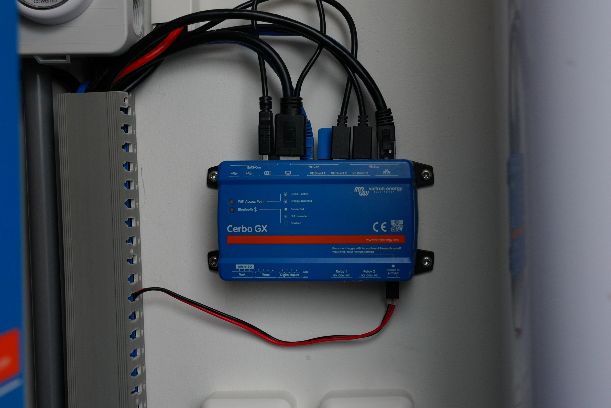 foto: 19 Castalia Evt. Met Koopligplaats Special Houseboat 1460 X 500