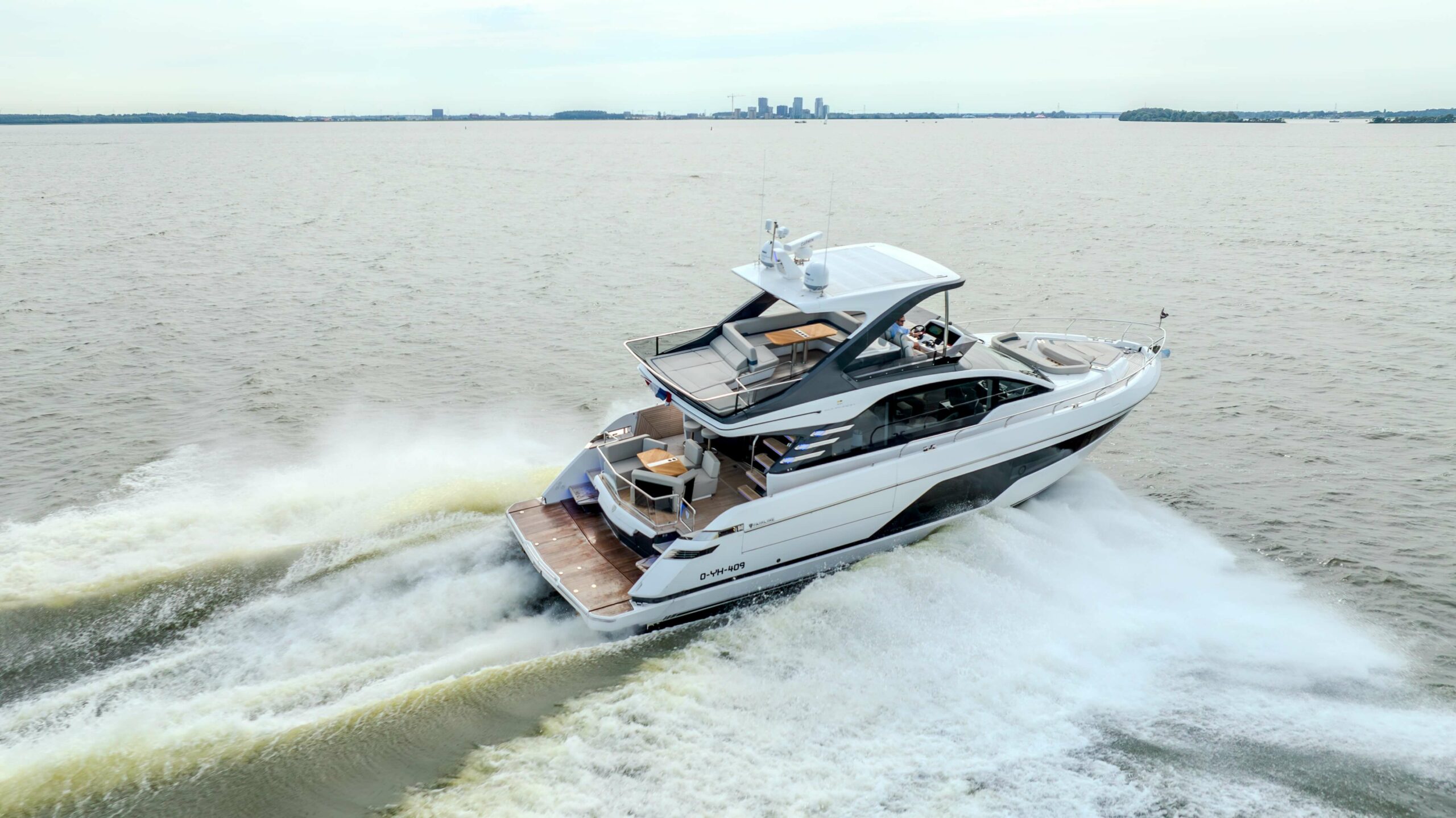 foto: 22 Fairline Squadron 58