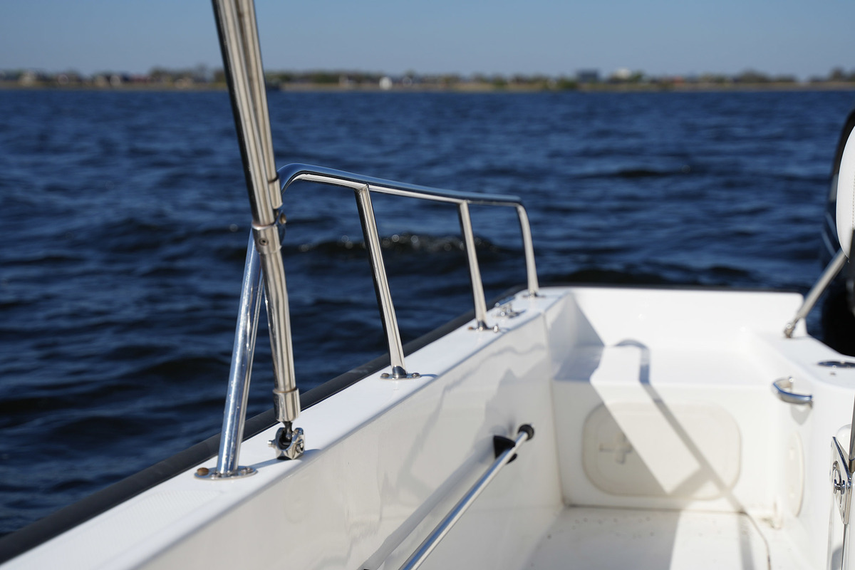 foto: 10 Boston Whaler 190 Montauk