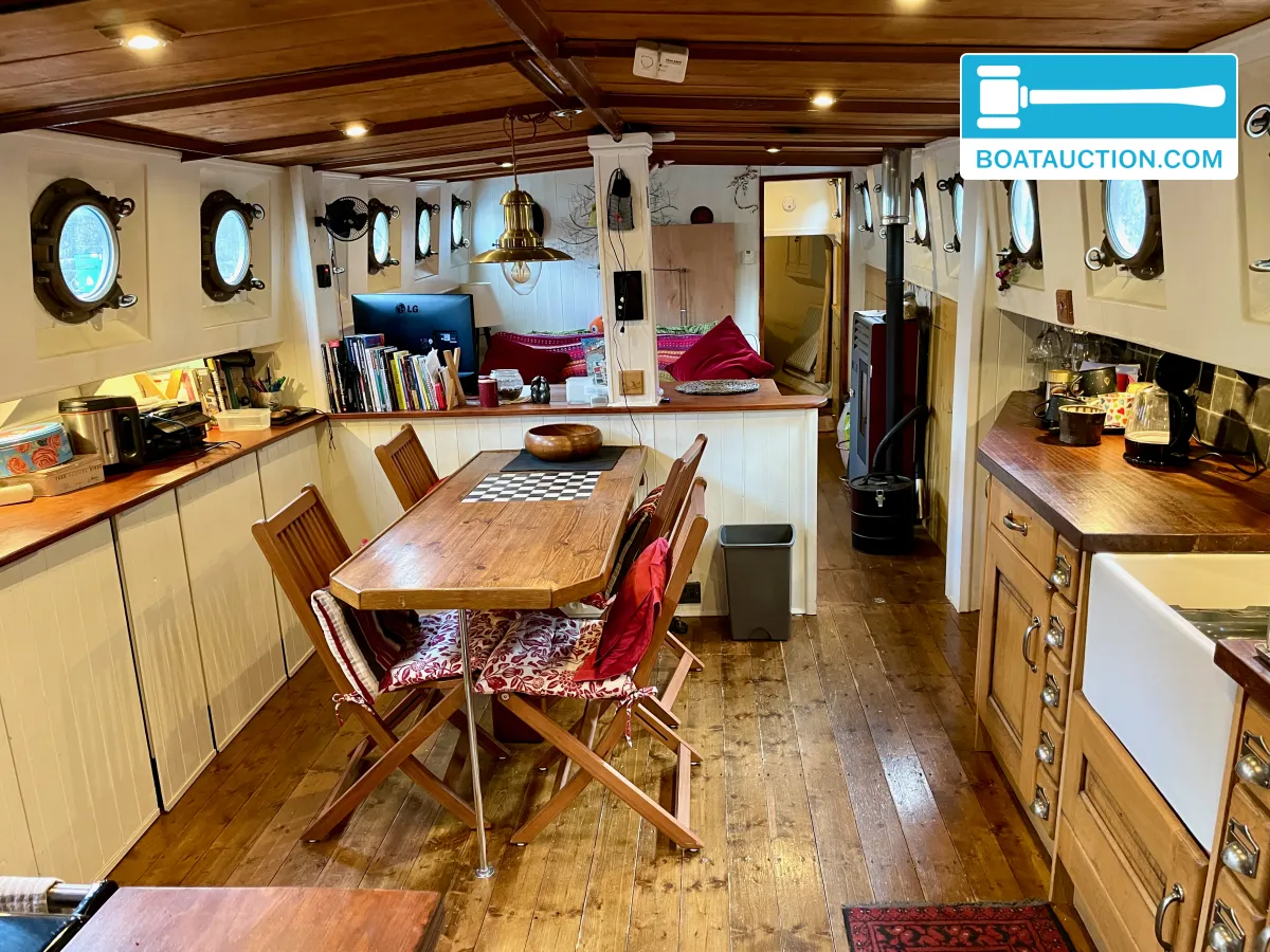 foto: 18 Woonboot 2025