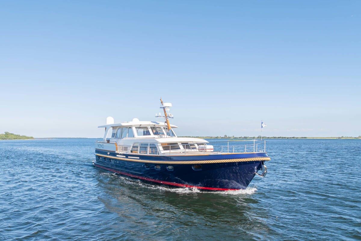 foto: 84 Linssen Grand Sturdy 590 AC Wheelhouse L-Class