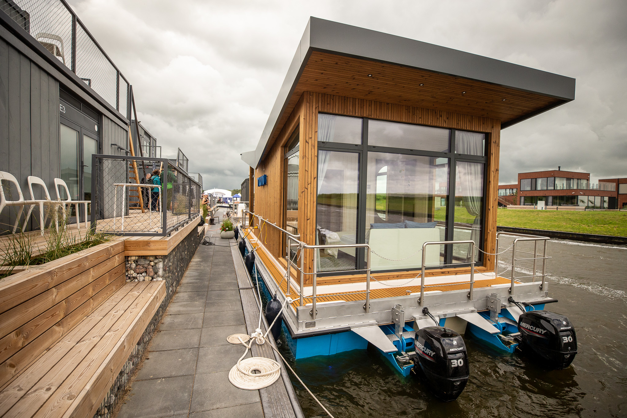 foto: 8 Twin Butterfly Houseboat