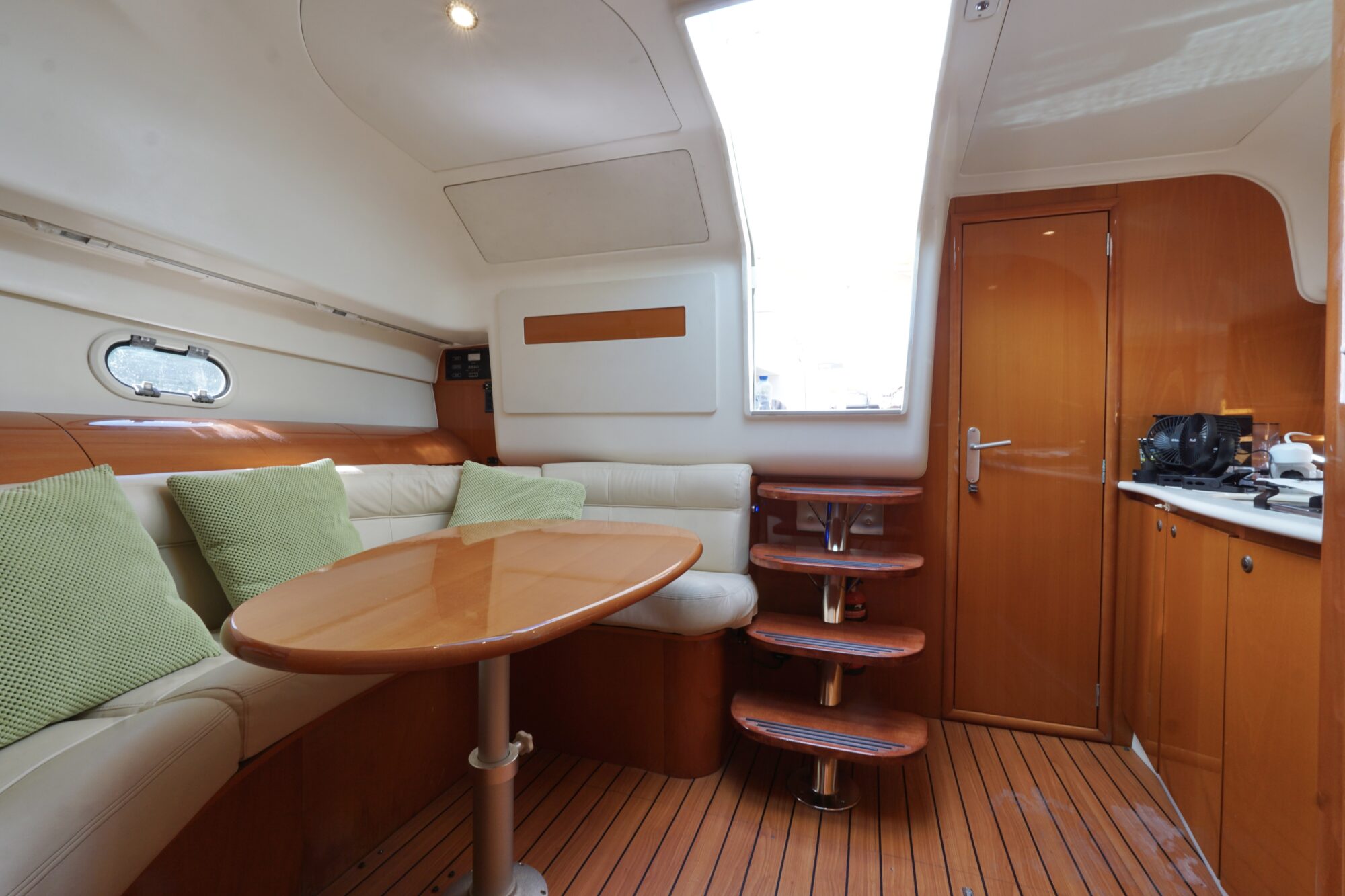 foto: 26 Jeanneau Jeanneau Prestige 34S HT