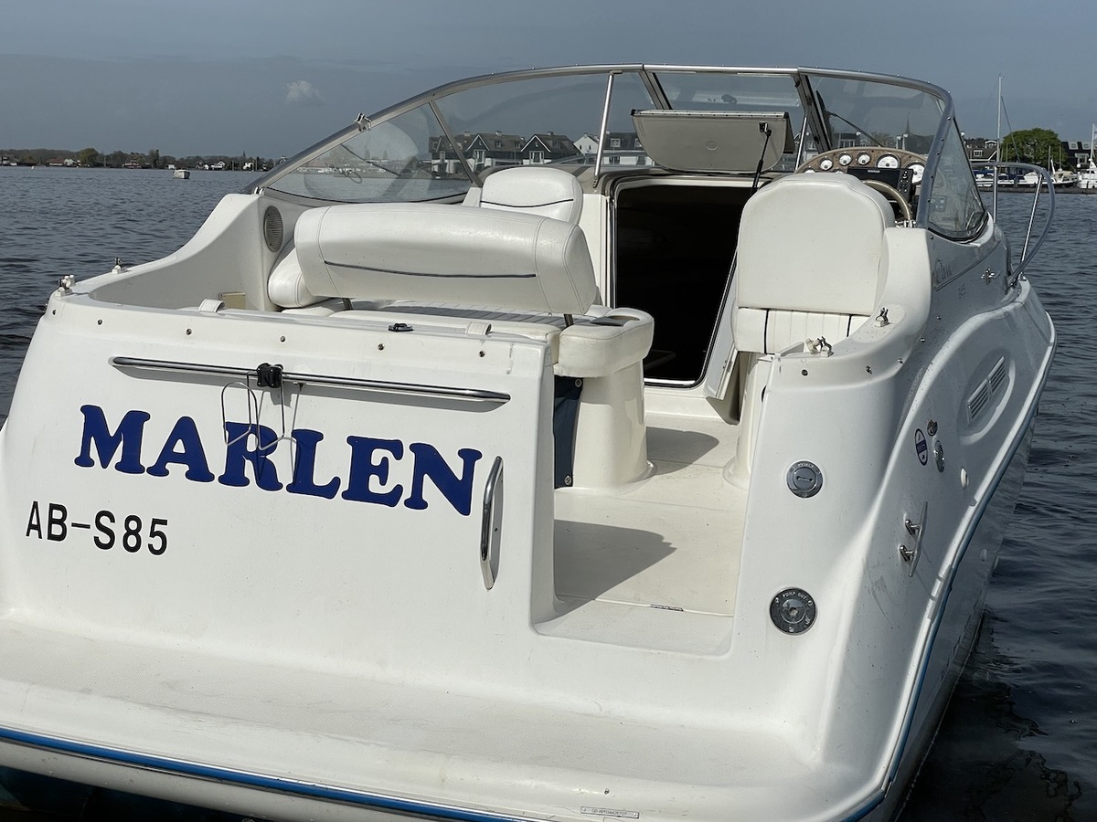 foto: 6 Bayliner 2455 Ciera
