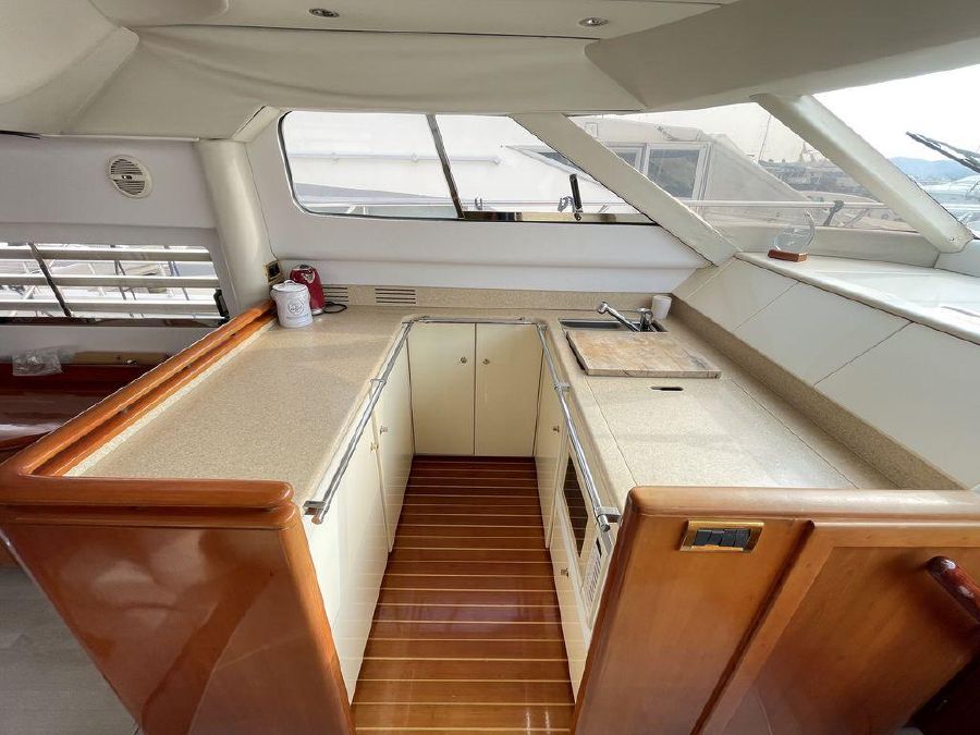 foto: 17 Fairline  Squadron 50