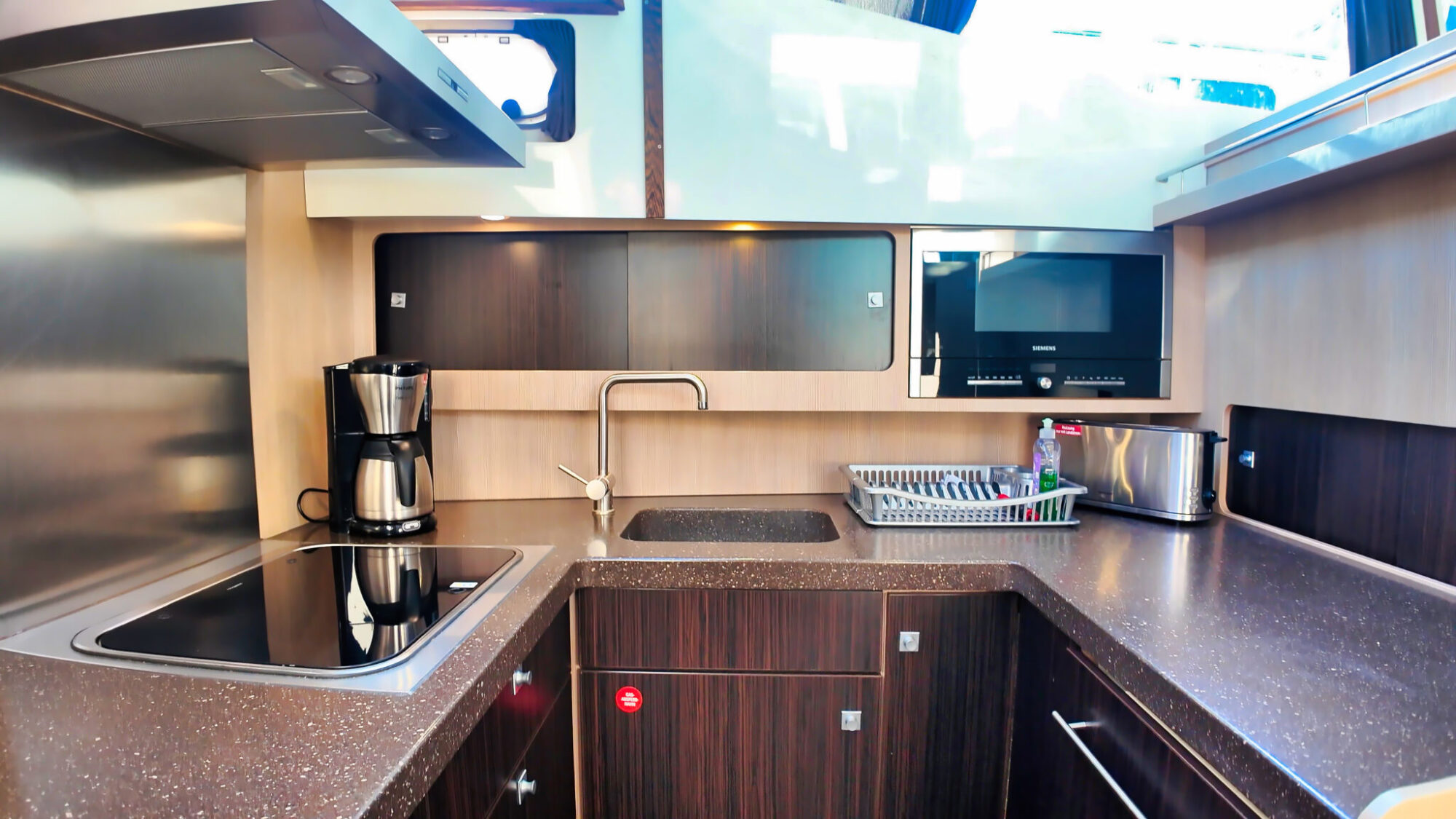 foto: 17 Aventura Aventura 43 AK Cabrio