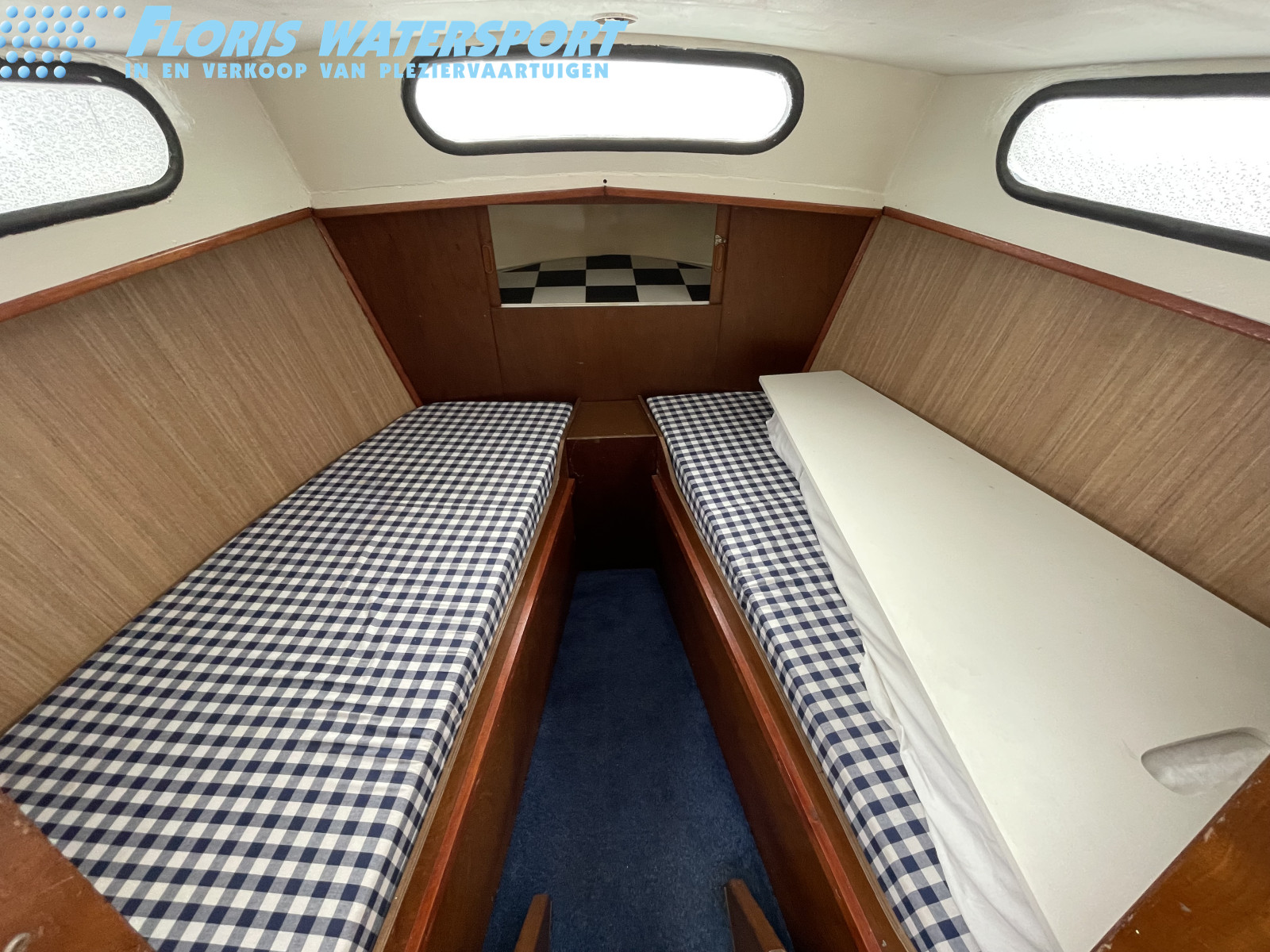 foto: 7 Pikmeerkotter  950AK 