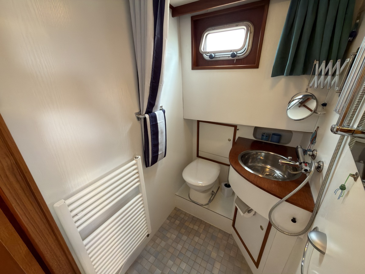 foto: 11 Alm Trawler 1200 AD