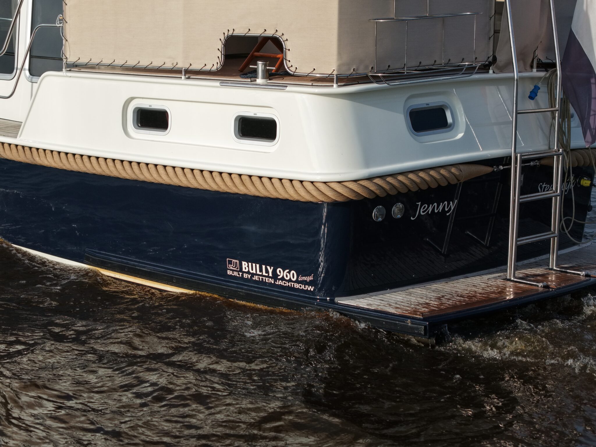 foto: 19 Jetten Jetten Bully 9.60 AK